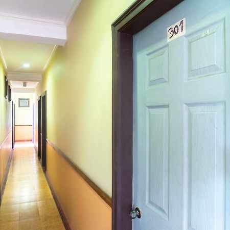 Oyo 174 Westview Pension Cebu Bagian luar foto