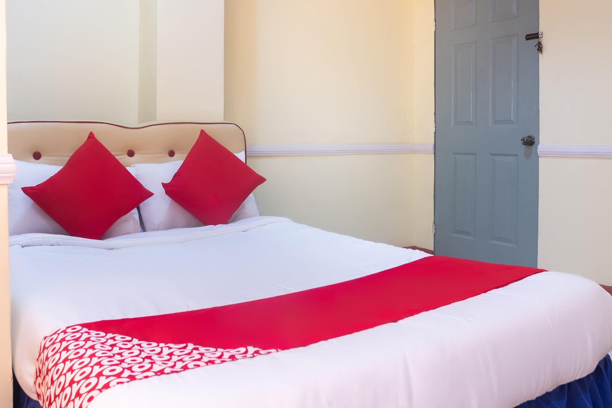 Oyo 174 Westview Pension Cebu Bagian luar foto