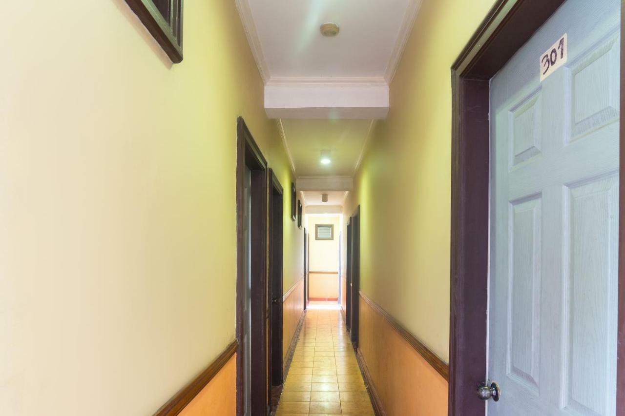 Oyo 174 Westview Pension Cebu Bagian luar foto
